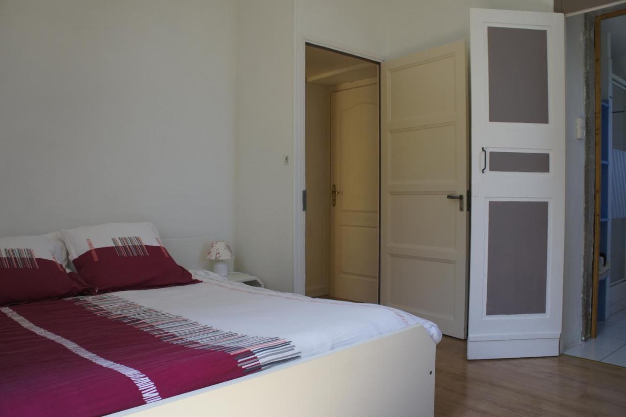 One-Bedroom Apartment,918714466:JPEG